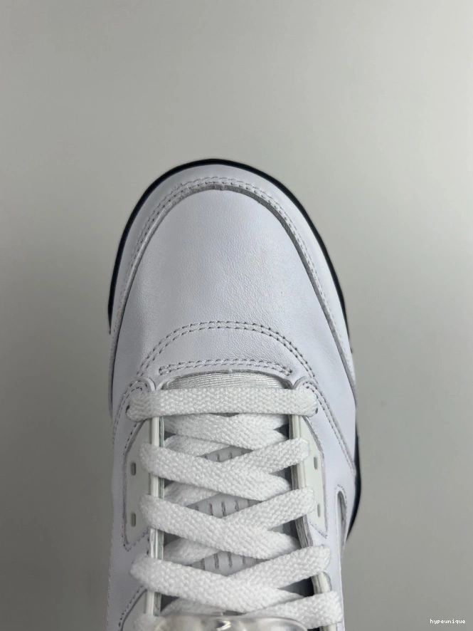 HYPE RETRO 5 BLACK' 'WHITE DD0587-110 AIR JORDAN 0823